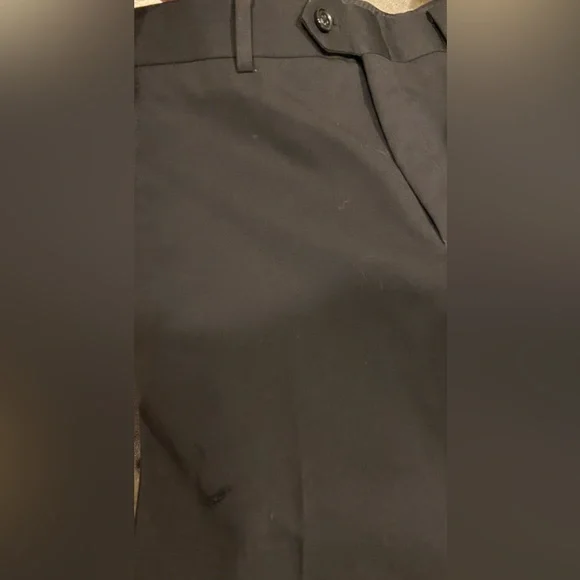Bar III Men’s Slim fit wool suit black